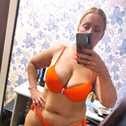 Шлюха Аня 8282