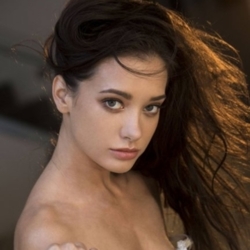 Шлюха Агнесса 2440