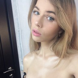 Шлюха Вика 2411 Шлюха Вика 2411