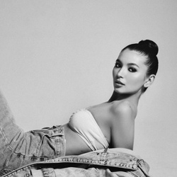 Шлюха Юля 12154