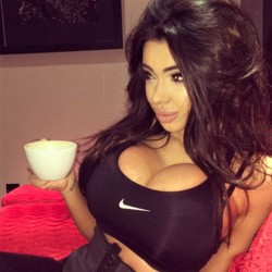 Шлюха Виолетта 2083